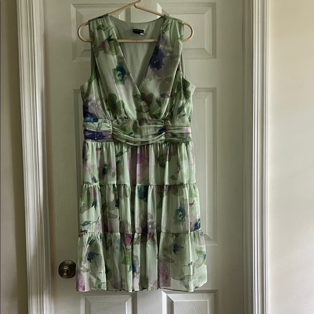 Maison Tara Green Floral Midi Dress